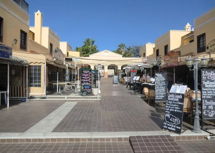 Willa Alamos Park-stunning In Huge Private Grounds San Miguel de Abona