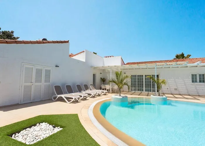 Alamos Park-stunning In Huge Private Grounds San Miguel de Abona