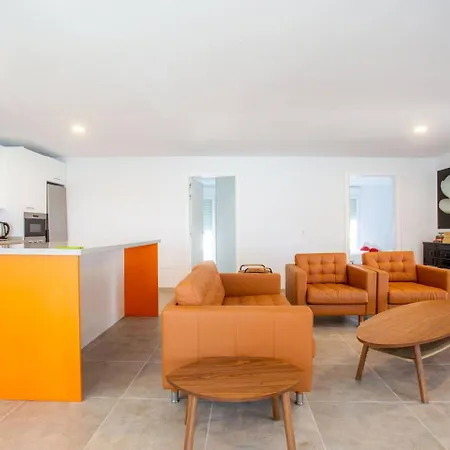 Alamos Park-stunning In Huge Private Grounds