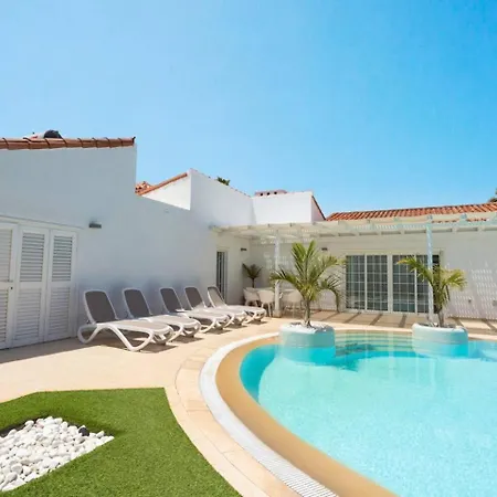 Alamos Park-stunning In Huge Private Grounds San Miguel de Abona