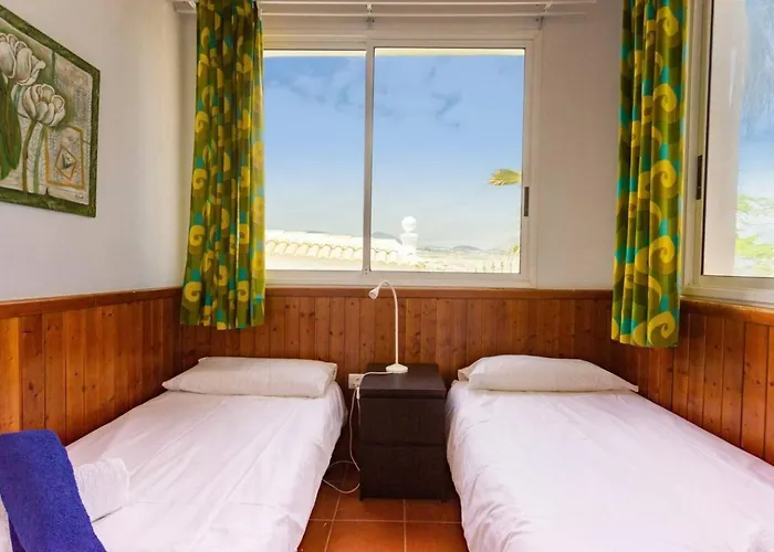 Alamos Park-stunning In Huge Private Grounds Villa *