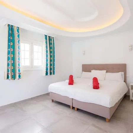 Villa Alamos Park-stunning In Huge Private Grounds