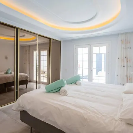 Alamos Park-stunning In Huge Private Grounds Villa San Miguel de Abona